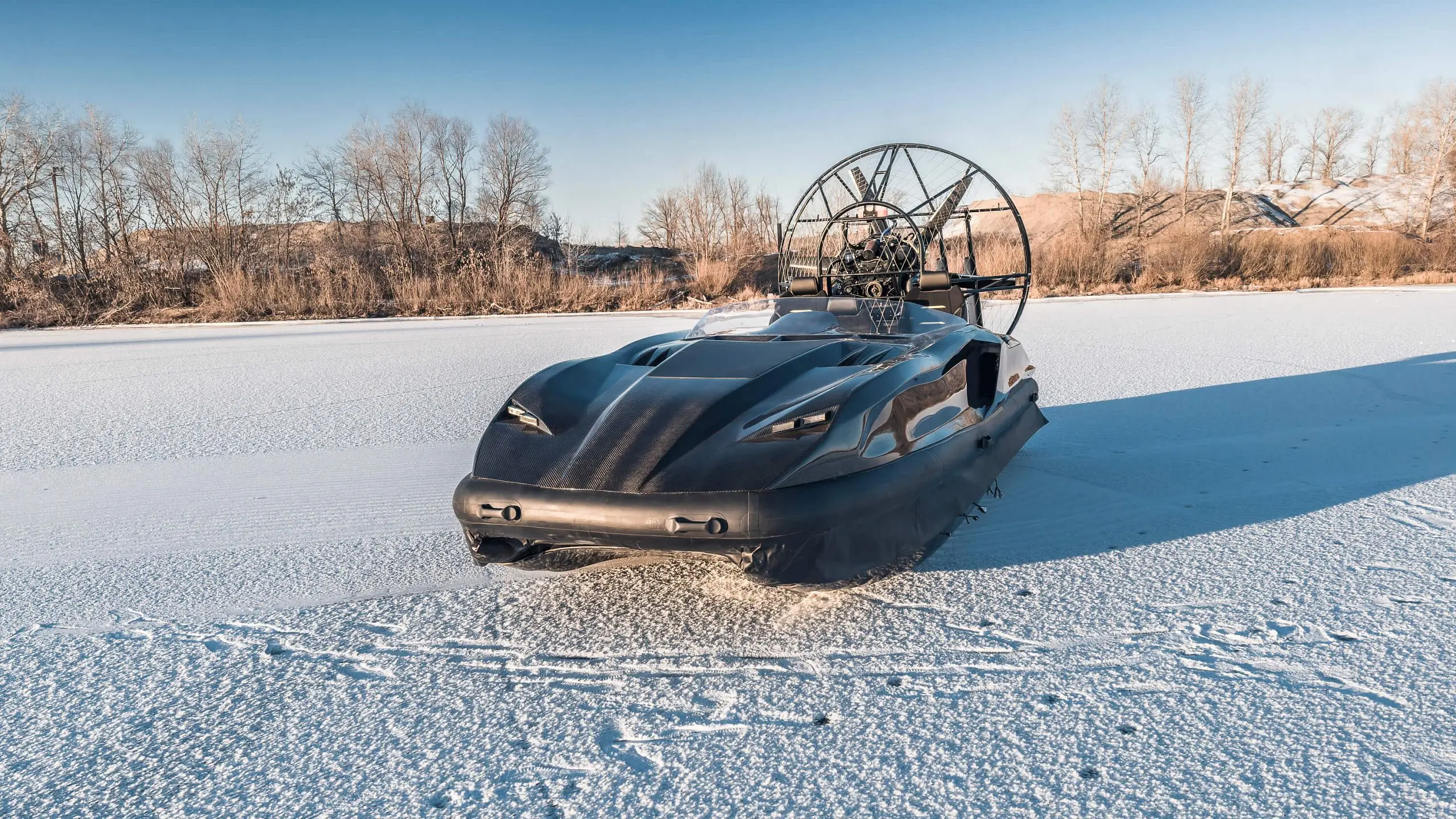 Интерьер ONIX 600S Aero