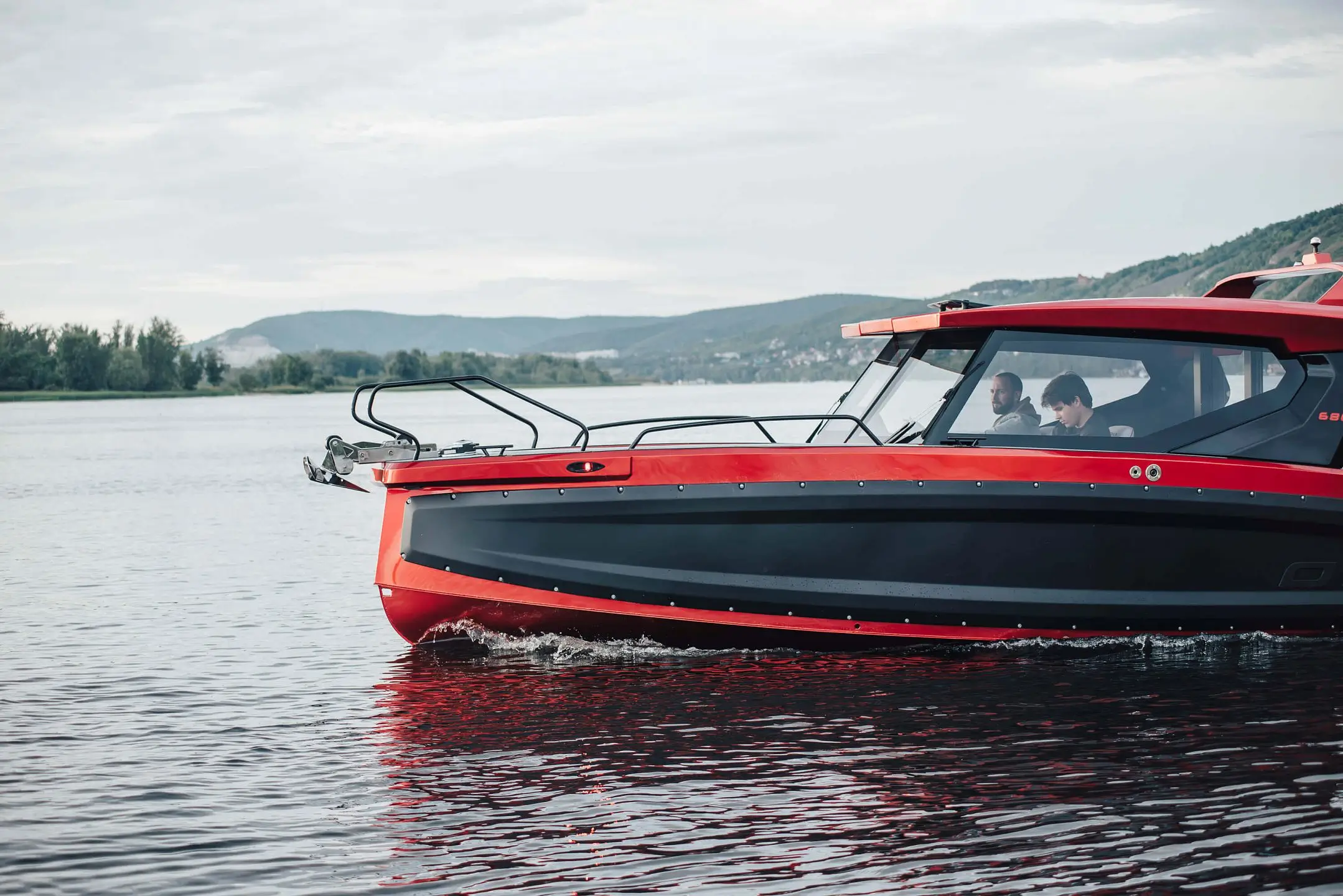 ONIX 680 Cabin — экстерьер