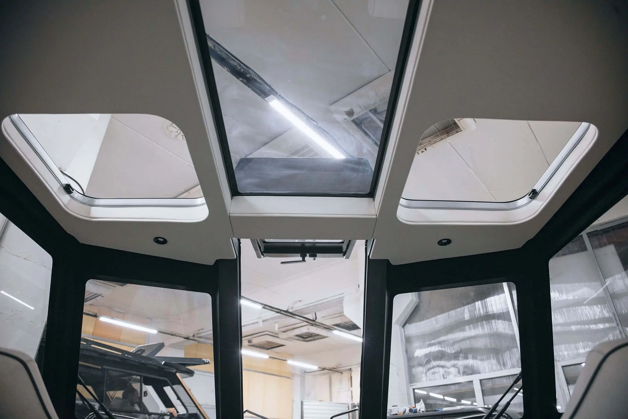 ONIX 680 Cabin — интерьер