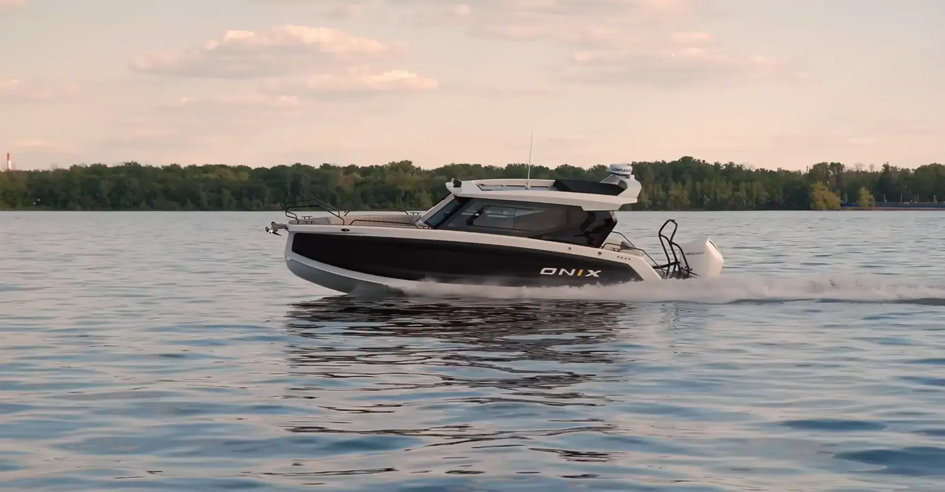 ONIX 850 Кабинный — спереди