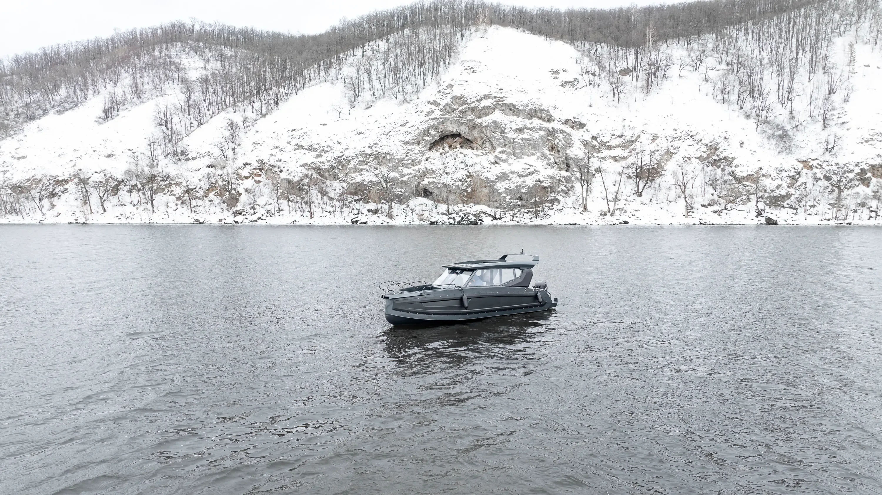 ONIX 850 Кабинный